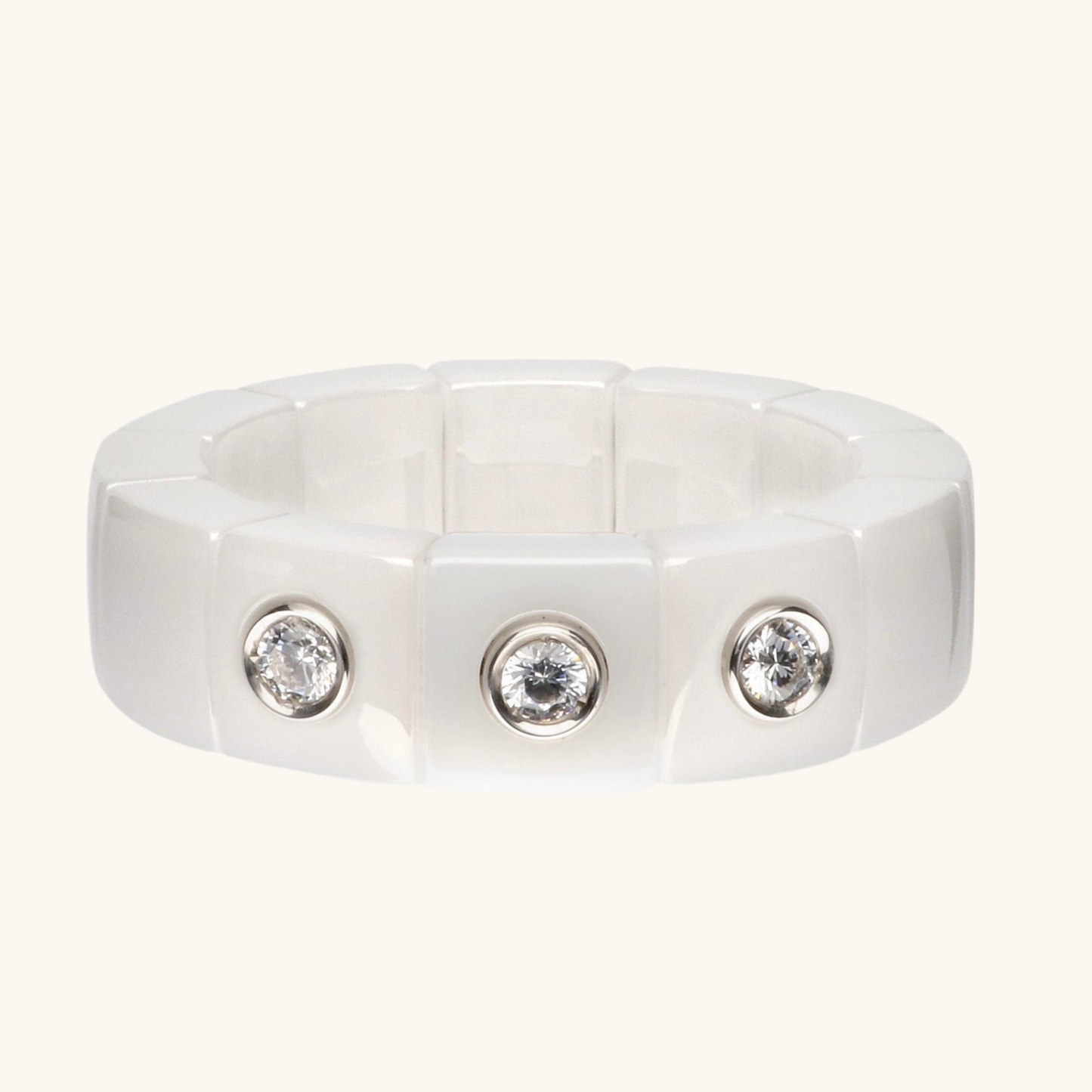 White Ceramic Ring with 3 Bezel Diamonds 18K