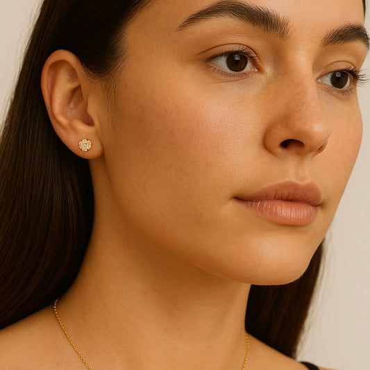 Round Shape Diamond Stud Earrings