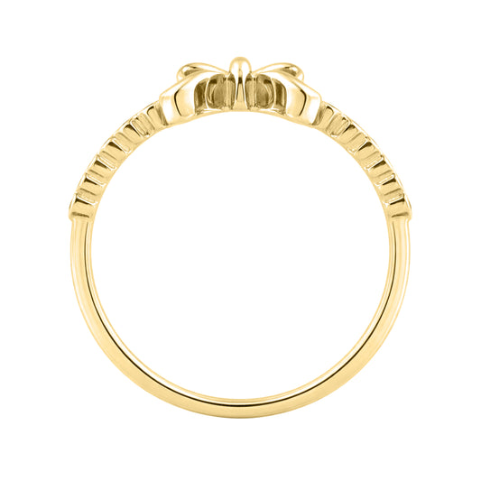 Classic 0.10Ct Round Diamond Ring In Yellow Gold  For Women
